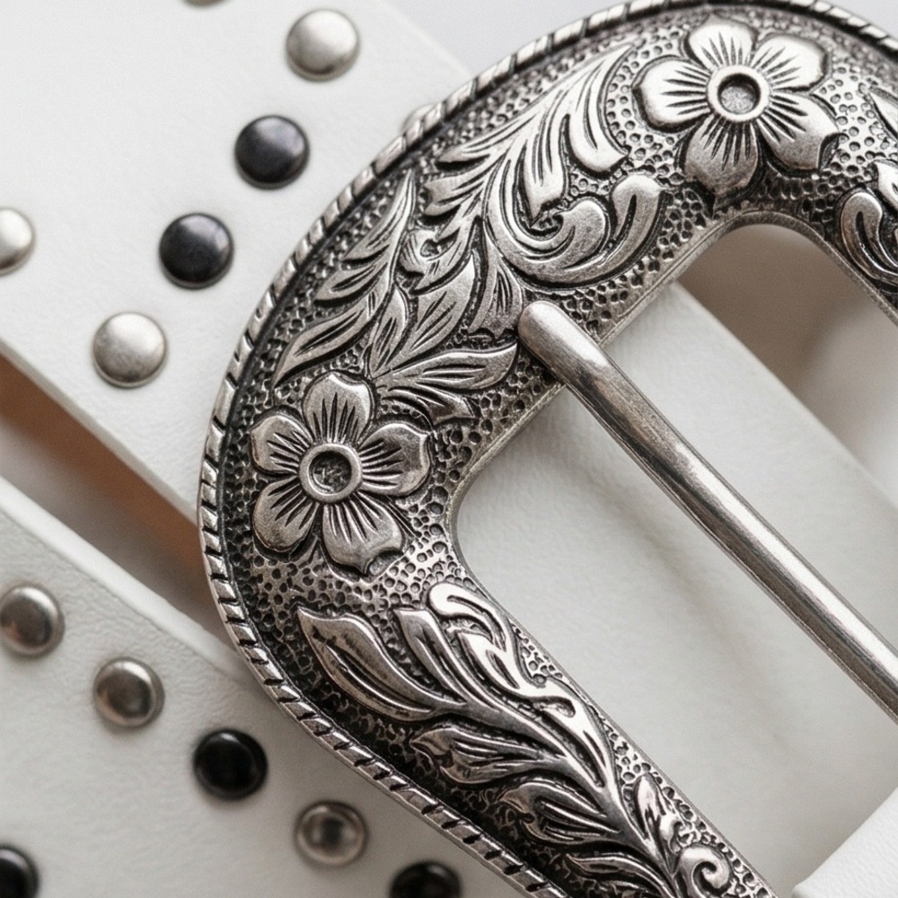 True Religion Western Stud Cowgirl White Belt for Women Size L/XL NWT - Picture 3 of 9